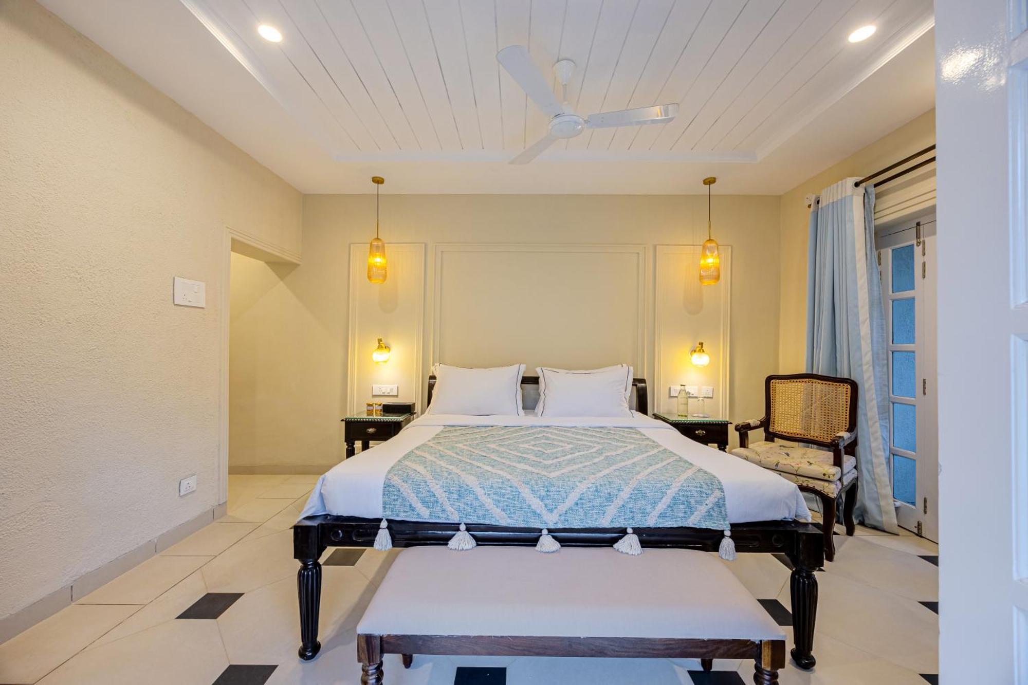 Elivaas 4 Bhk Villa Near Beach With Private Pool & Bar - Casa Boa Vida Candolim Exterior photo