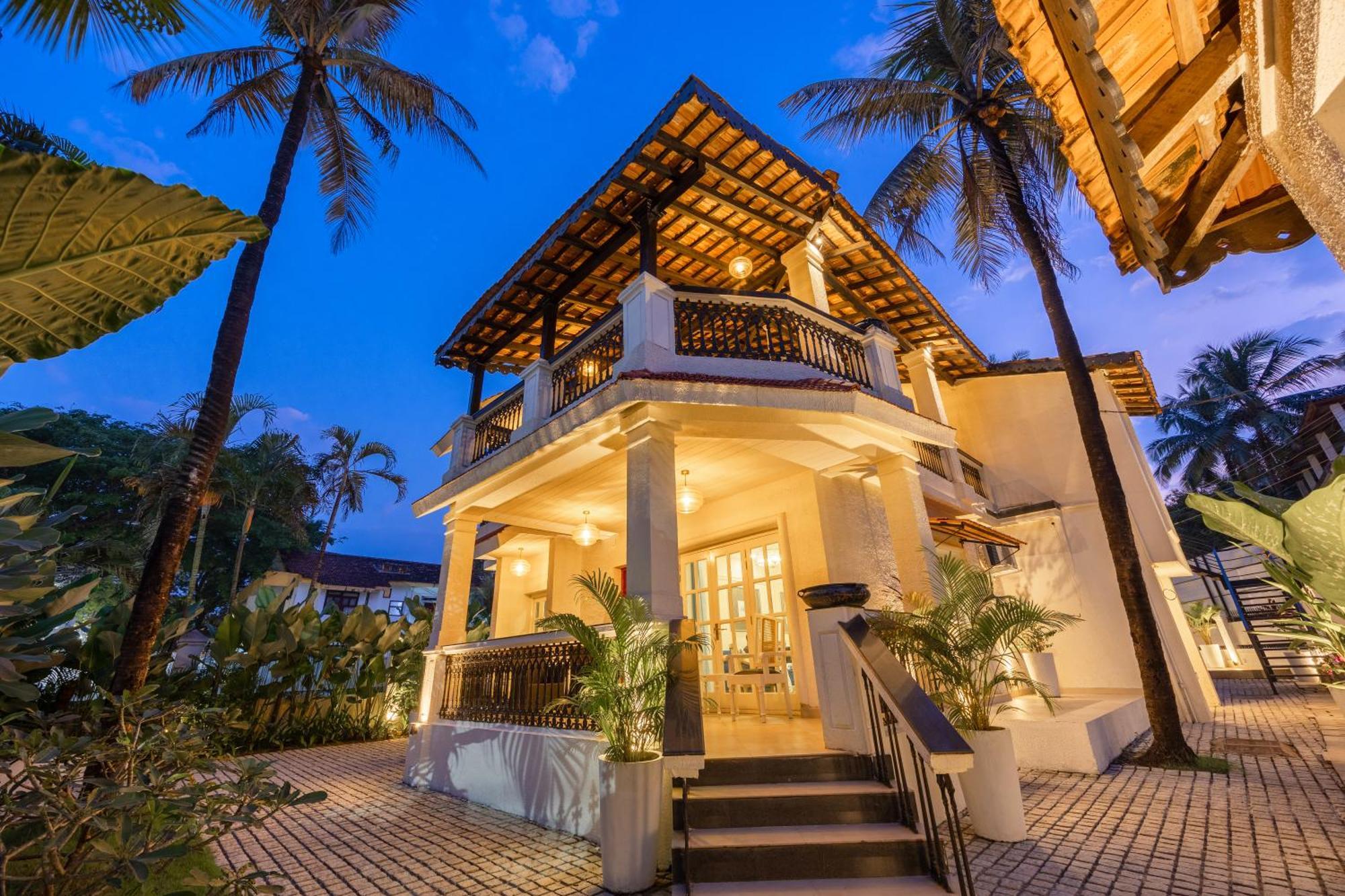 Elivaas 4 Bhk Villa Near Beach With Private Pool & Bar - Casa Boa Vida Candolim Exterior photo