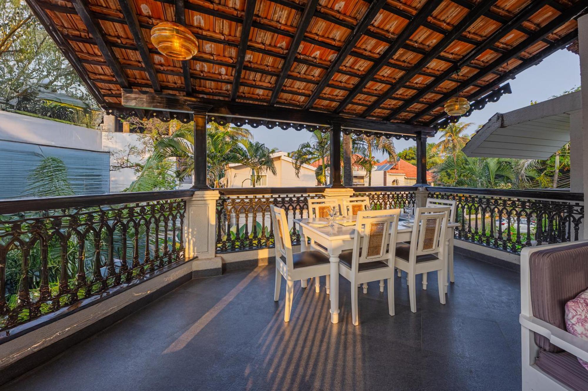 Elivaas 4 Bhk Villa Near Beach With Private Pool & Bar - Casa Boa Vida Candolim Exterior photo