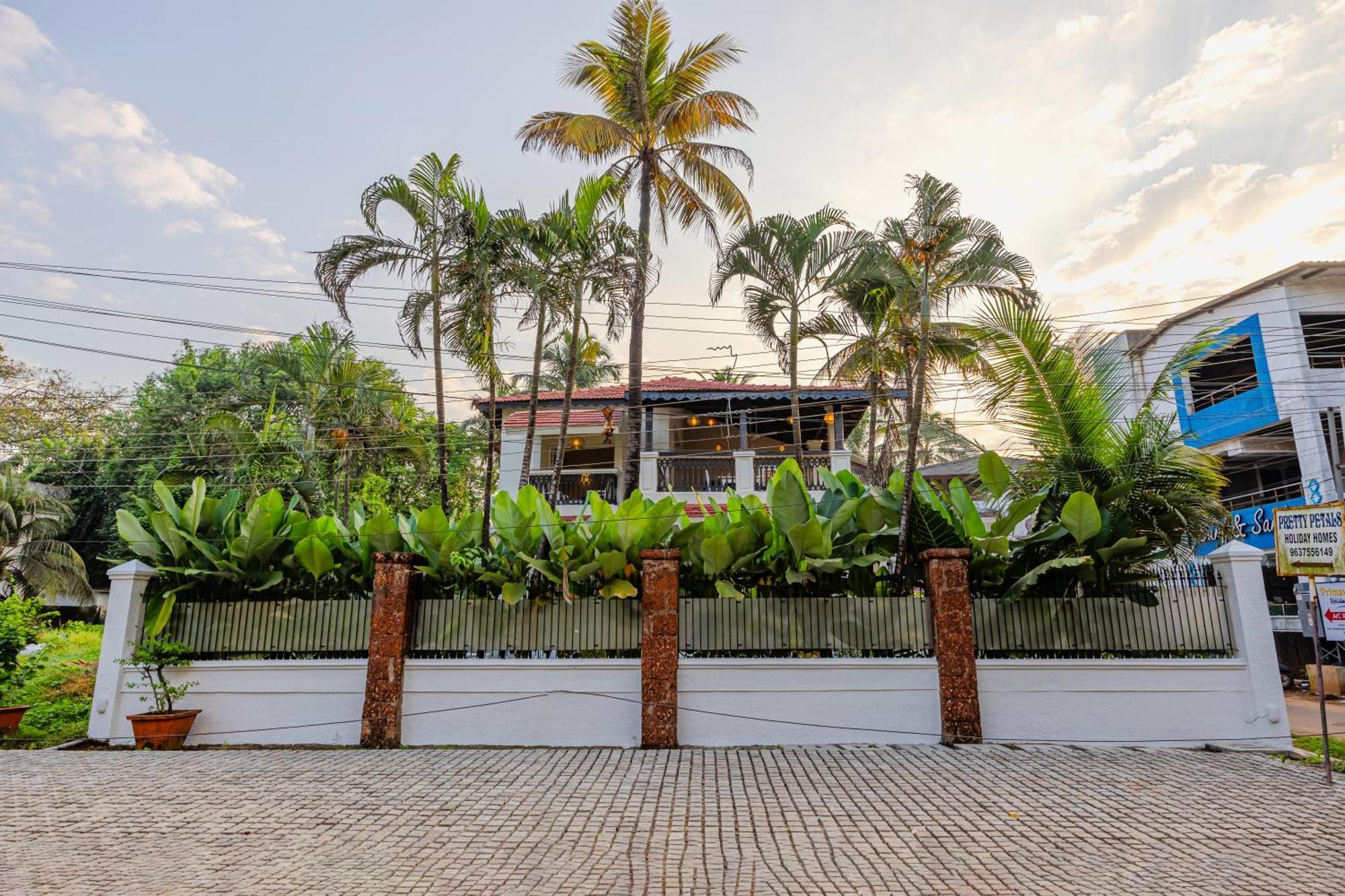 Elivaas 4 Bhk Villa Near Beach With Private Pool & Bar - Casa Boa Vida Candolim Exterior photo